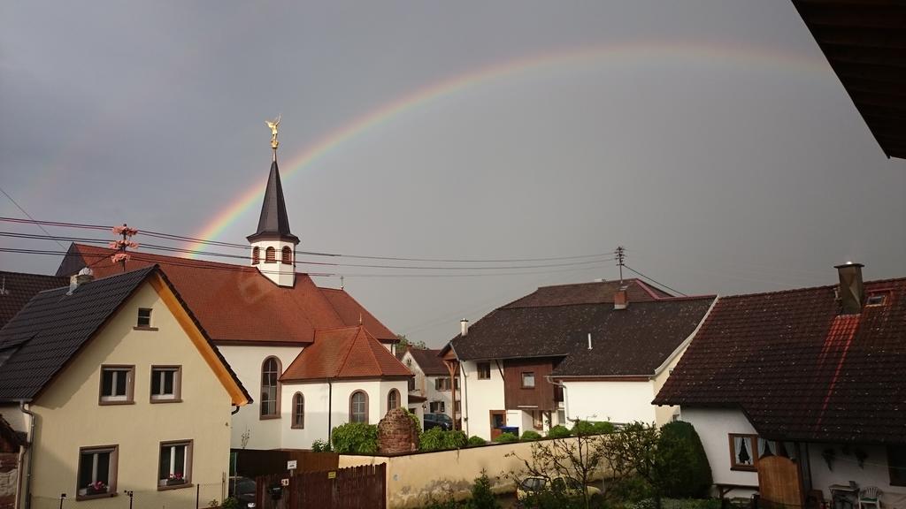 Ferienwohnung Sonnenschein Rheinhausen Ngoại thất bức ảnh